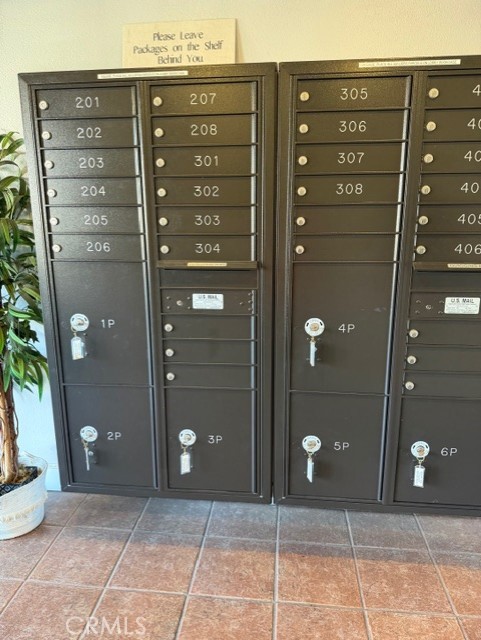 2500 East 4th Street, Unit 203 Long Beach, CA 90814 - Photo 33 of 35 a view of a shower