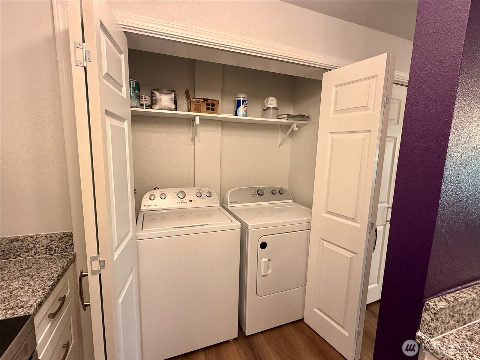 526 South 323rd Place, Unit 11F Federal Way, WA 98003 - Photo 13 of 24 a utility room with dryer and washer