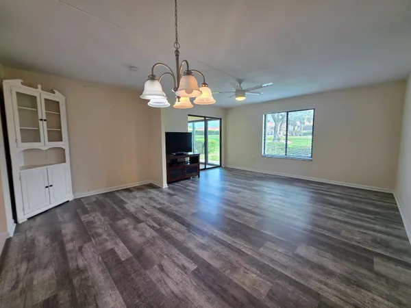 $209,900 | 5403 Southeast Miles Grant Road, Unit H108, Stuart, FL 34997
