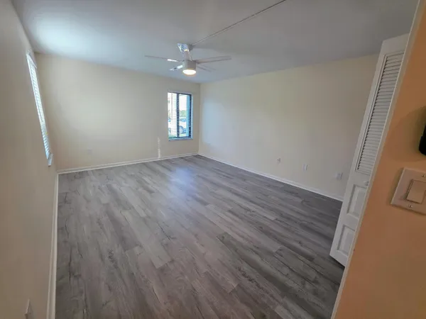 $209,900 | 5403 Southeast Miles Grant Road, Unit H108, Stuart, FL 34997
