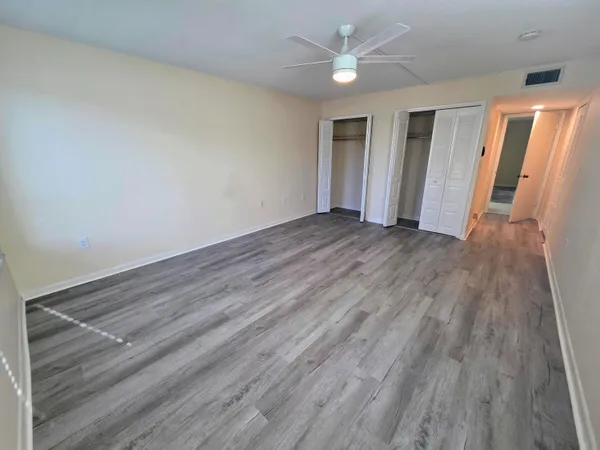 $209,900 | 5403 Southeast Miles Grant Road, Unit H108, Stuart, FL 34997