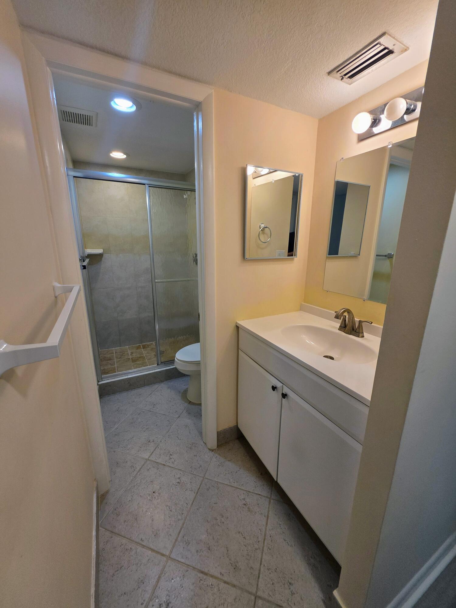 5403 Southeast Miles Grant Road, Unit H108 Stuart, FL 34997 - Photo 26 of 53 20260423_174516