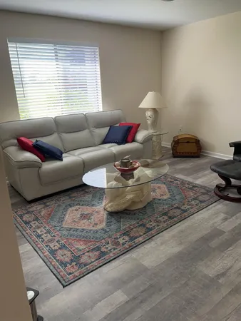 $209,900 | 5403 Southeast Miles Grant Road, Unit H108, Stuart, FL 34997