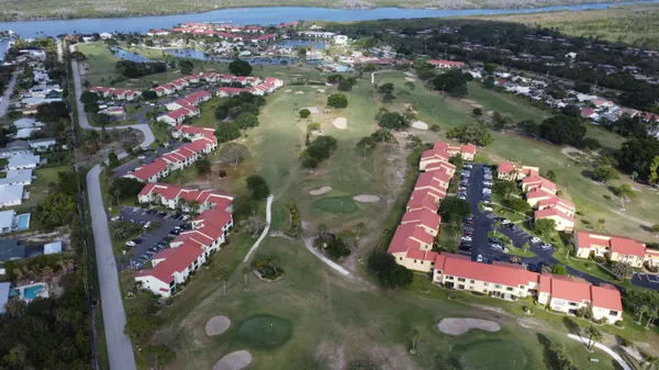 $209,900 | 5403 Southeast Miles Grant Road, Unit H108, Stuart, FL 34997