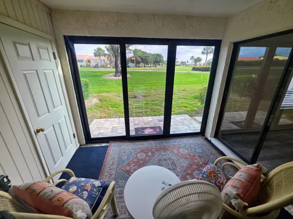 $209,900 | 5403 Southeast Miles Grant Road, Unit H108, Stuart, FL 34997