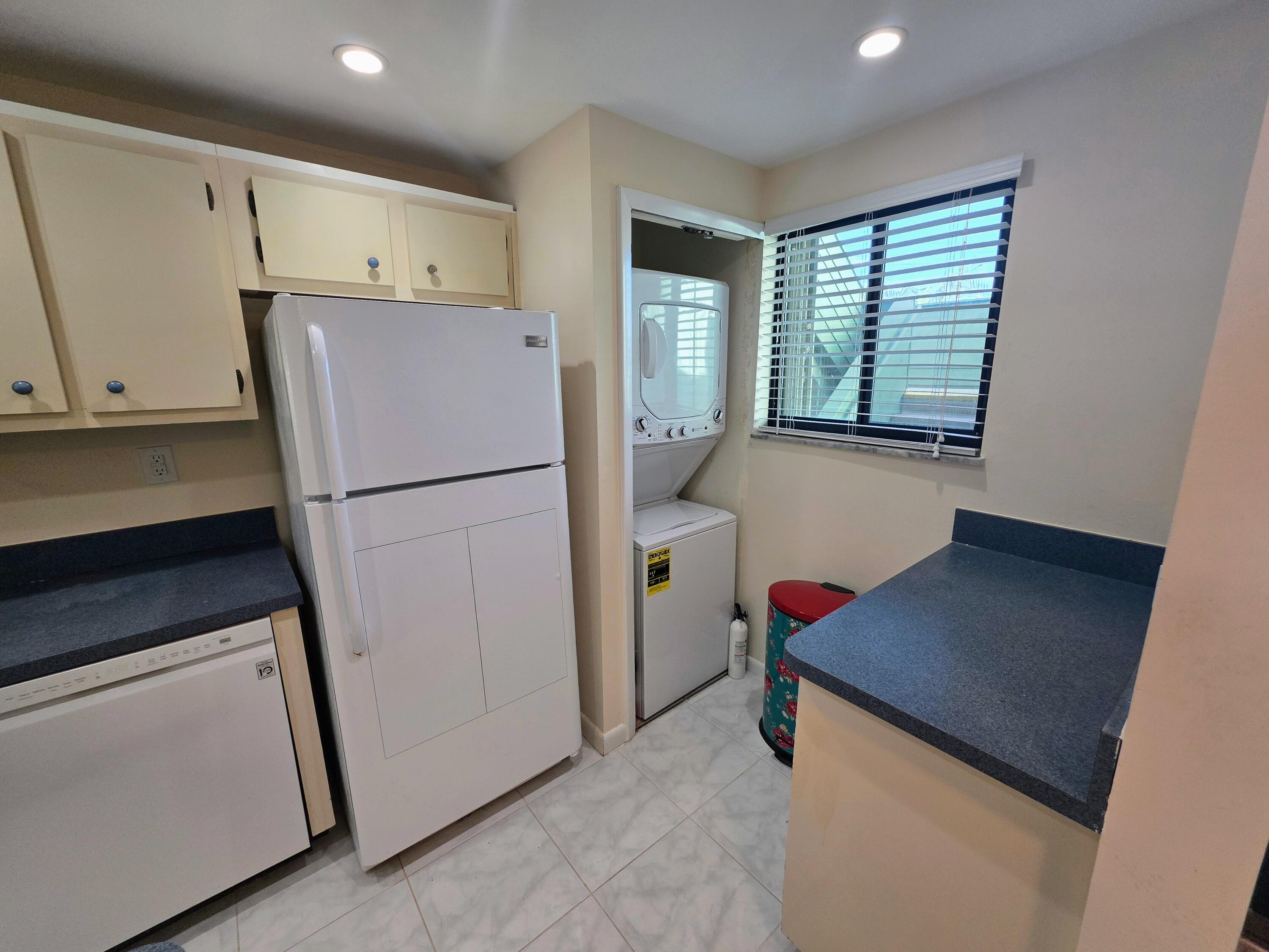 5403 Southeast Miles Grant Road, Unit H108 Stuart, FL 34997 - Photo 6 of 53 20260423_174111