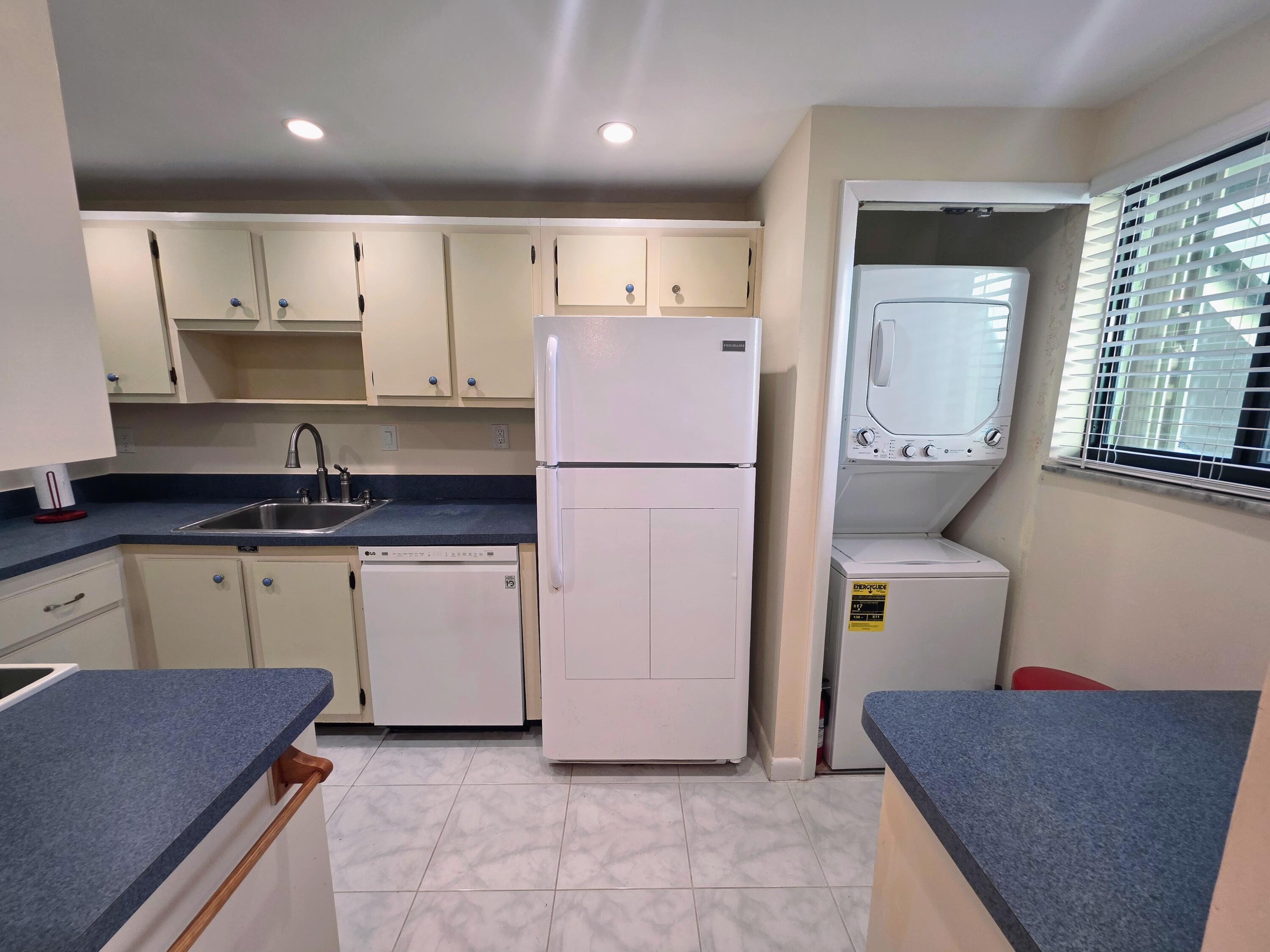 5403 Southeast Miles Grant Road, Unit H108 Stuart, FL 34997 - Photo 8 of 53 20260423_174100