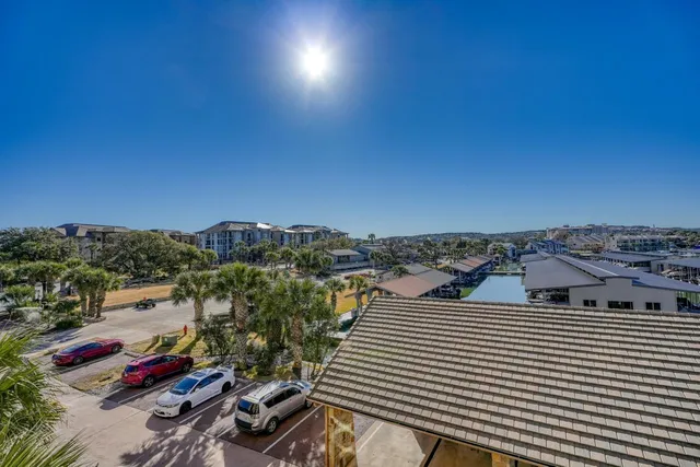 $279,000 | 101 West Bank, Unit 27, Horseshoe Bay, TX 78657