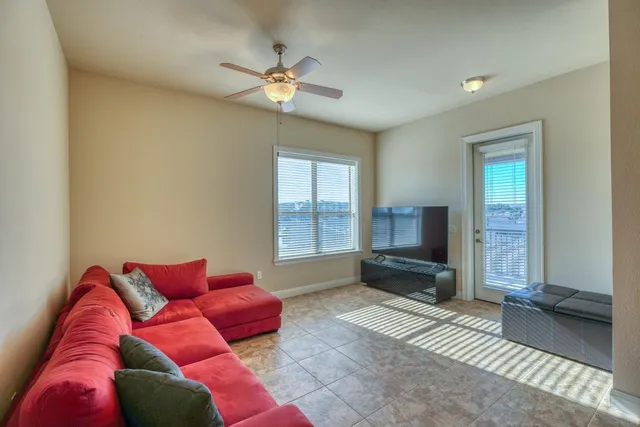$279,000 | 101 West Bank, Unit 27, Horseshoe Bay, TX 78657