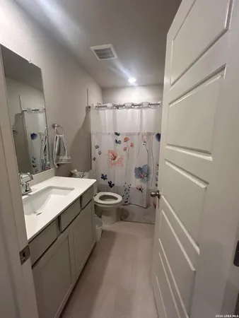 $2,300 | 1326 Arcadian Rose, San Antonio, TX 78245