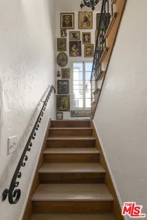 $2,699,000 | 6258 Warner Drive, Los Angeles, CA 90048