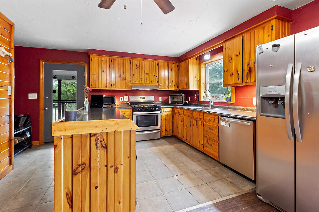 263 Waning Road Unity, ME 04988 - Photo 14 of 39 Kitchen4