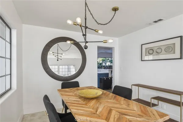 $9,500 | 716 North Lucia Avenue, Unit B, Redondo Beach, CA 90277