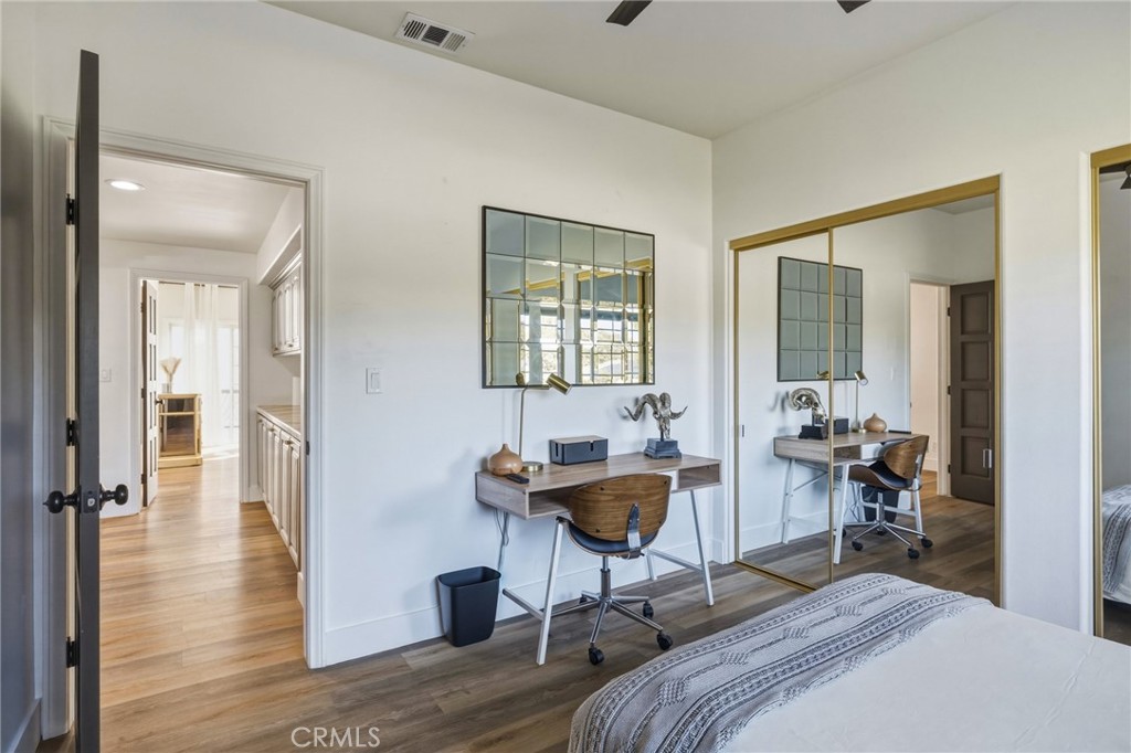 716 North Lucia Avenue, Unit B Redondo Beach, CA 90277 - Photo 41 of 52