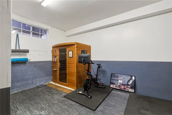 $9,500 | 716 North Lucia Avenue, Unit B, Redondo Beach, CA 90277