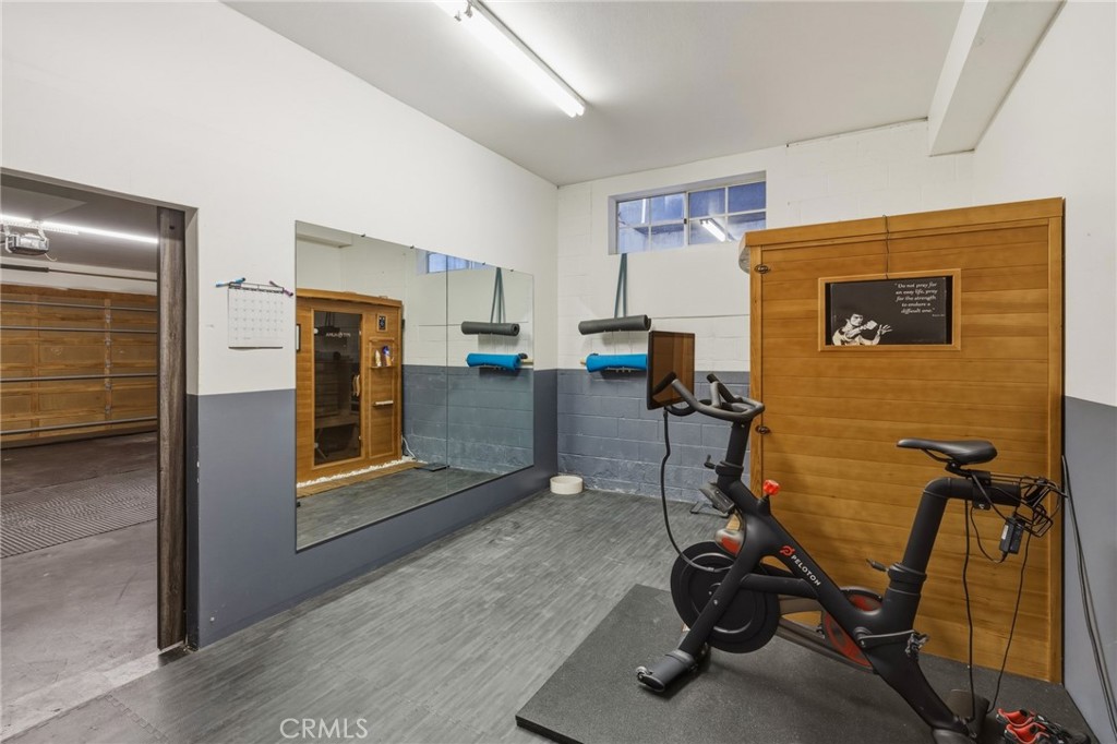 716 North Lucia Avenue, Unit B Redondo Beach, CA 90277 - Photo 48 of 52