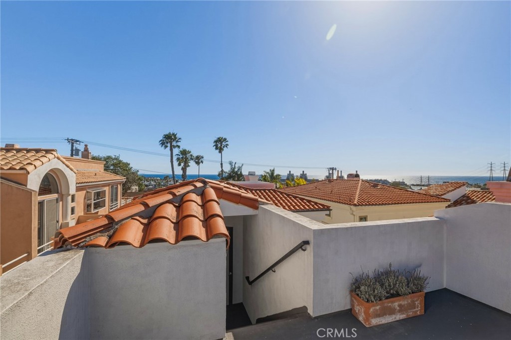 716 North Lucia Avenue, Unit B Redondo Beach, CA 90277 - Photo 49 of 52