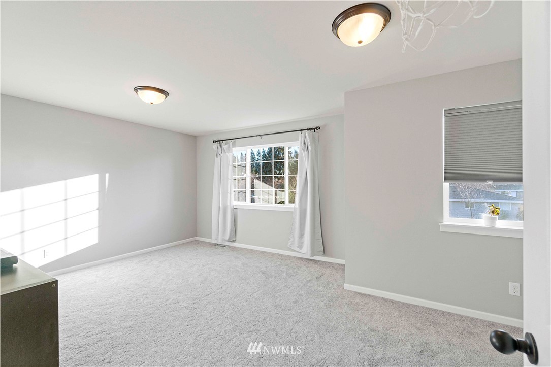 2510 Northeast 24th Place Renton, WA 98056 - Photo 19 of 35 Gallery Image 19