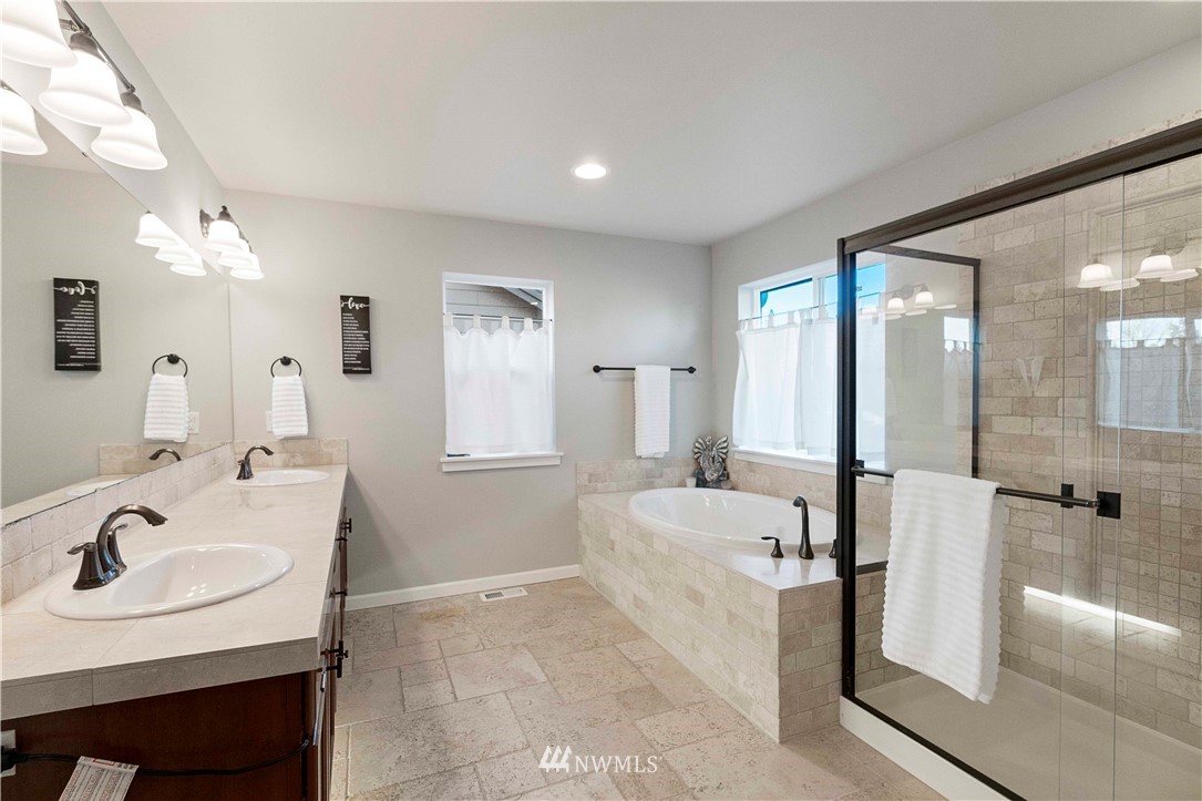 2510 Northeast 24th Place Renton, WA 98056 - Photo 28 of 35 Gallery Image 28