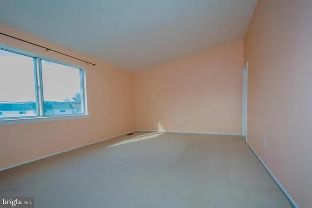 $2,400 | 19 Spring Glen Court, Cockeysville, MD 21030