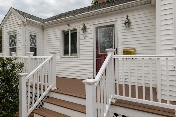 $599,999 | 6 Hayes Avenue, Beverly, MA 01915