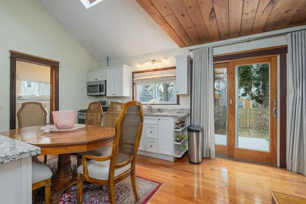 $599,999 | 6 Hayes Avenue, Beverly, MA 01915