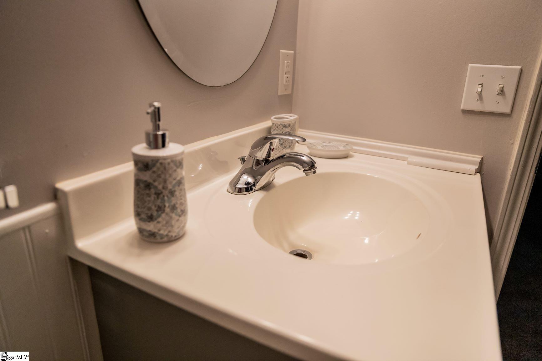 118 Couch Street Easley, SC 29640 - Photo 17 of 25 Gallery Image 17