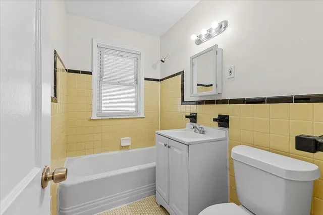 $62,500 | 18700 McCormick Street, Detroit, MI 48224