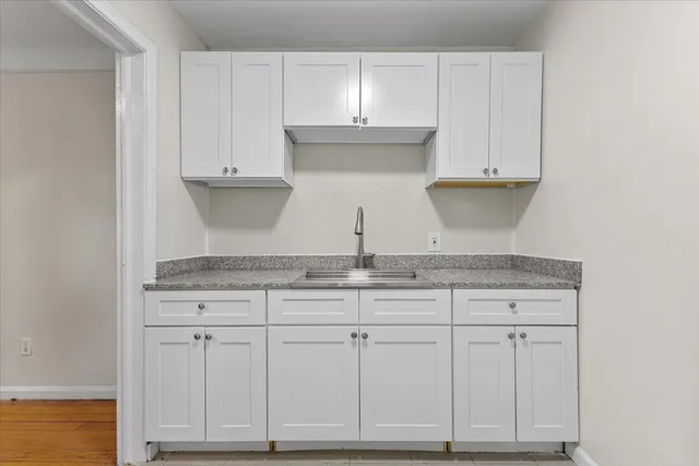 $62,500 | 18700 McCormick Street, Detroit, MI 48224