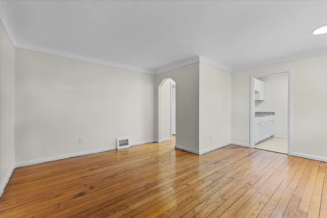 $62,500 | 18700 McCormick Street, Detroit, MI 48224