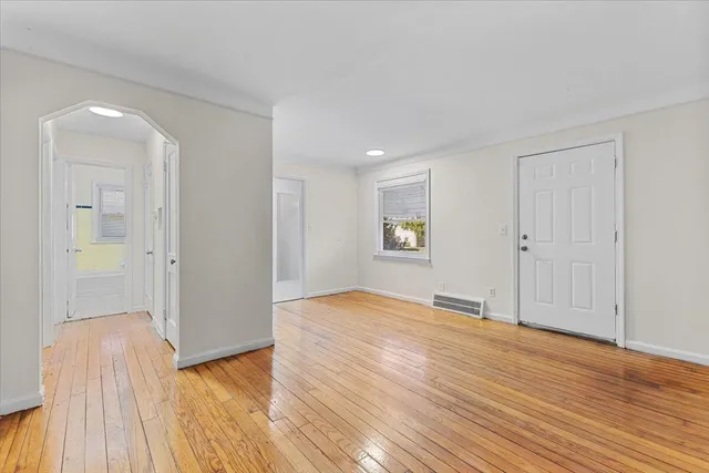 $62,500 | 18700 McCormick Street, Detroit, MI 48224