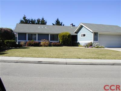 4325 Franklin Road Santa Maria, CA 93455 - Photo 1 of 9 a front view of a house with a yard and garage