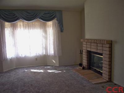 4325 Franklin Road Santa Maria, CA 93455 - Photo 7 of 9 a view of empty room with a fireplace
