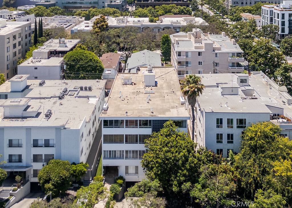 419 North Oakhurst Drive, Unit 102 Beverly Hills, CA 90210 - Photo 25 of 26