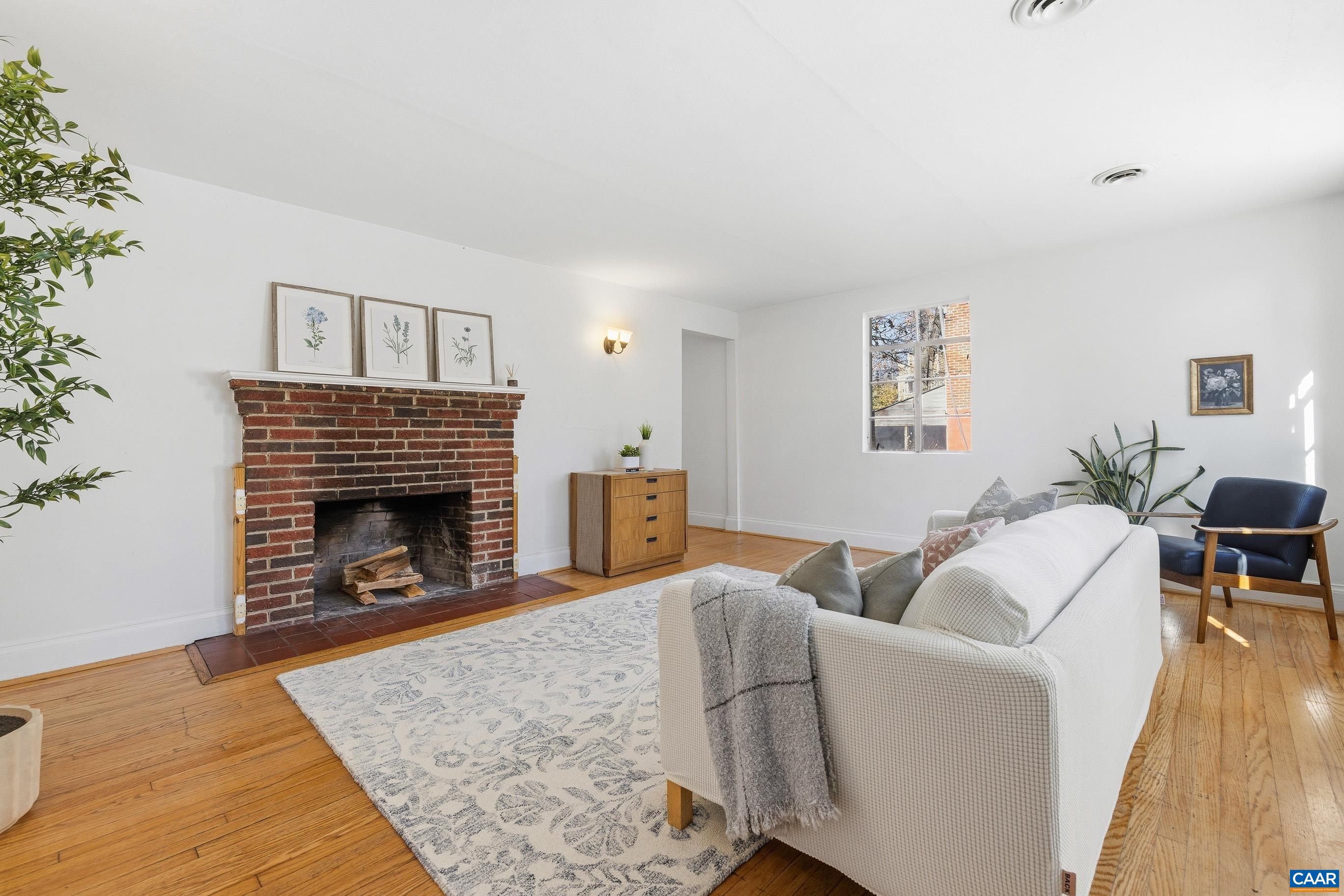 2709 Eton Road Charlottesville, VA 22903 - Photo 7 of 63 Gallery Image 7