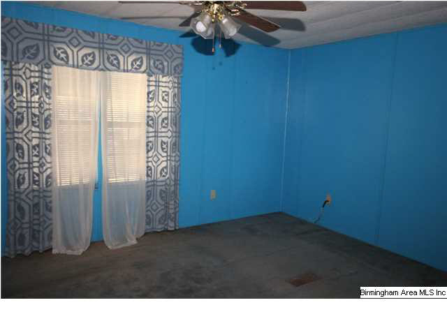 339 Taylor Crossing Ohatchee, AL 36271 - Photo 15 of 26
