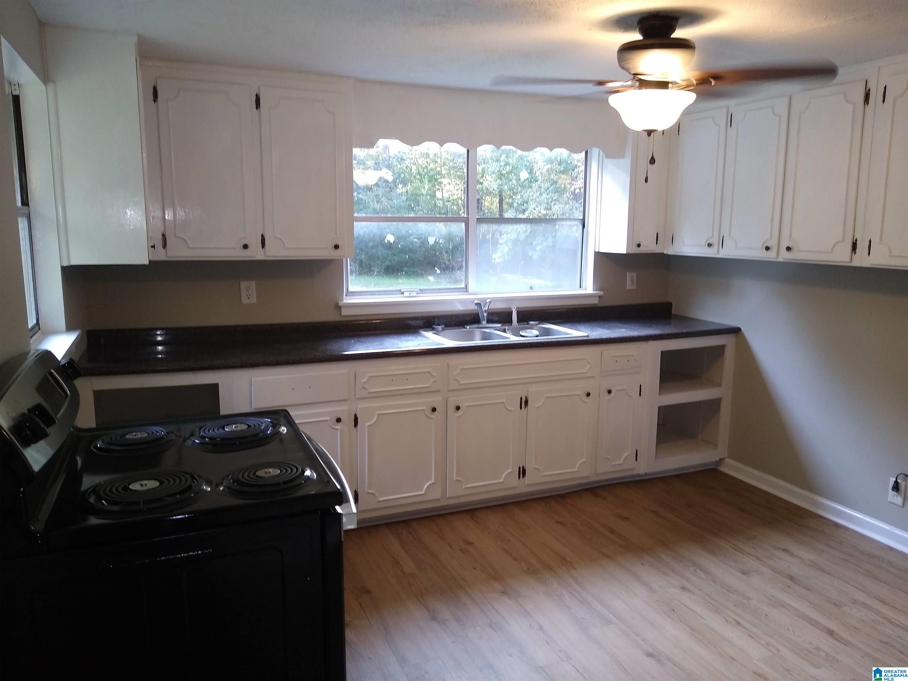 9208 Bradford Trafford Road Pinson, AL 35126 - Photo 3 of 20
