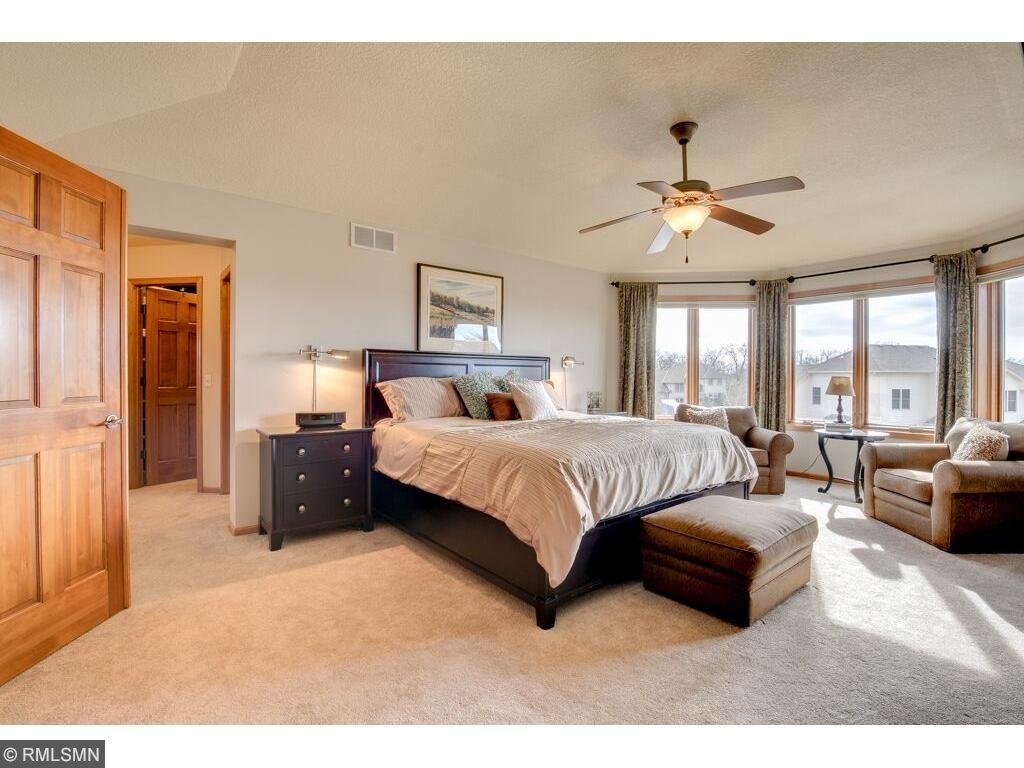 6930 Ruby Lane Chanhassen, MN 55317 - Photo 13 of 24