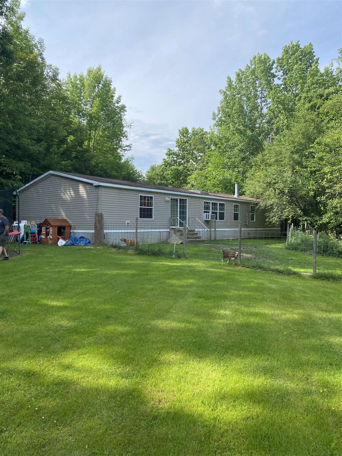 581 Sewall Brook Road Royalton, VT 05068 - Photo 27 of 37 Gallery Image 27