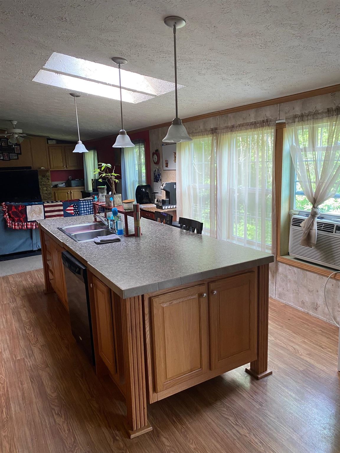 581 Sewall Brook Road Royalton, VT 05068 - Photo 7 of 37 Gallery Image 7