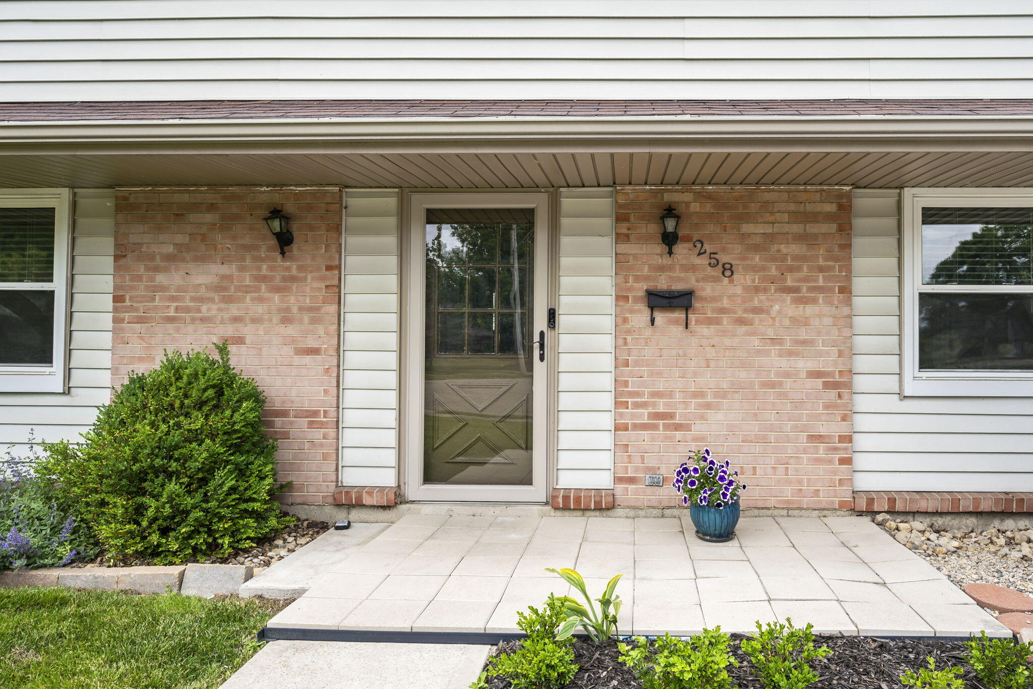 258 Tetbury Road Troy, OH 45373 - Photo 5 of 58 5-web-or-mls-DSC_6656