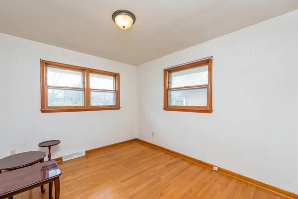 $272,500 | 2203 Gilboa Avenue, Zion, IL 60099
