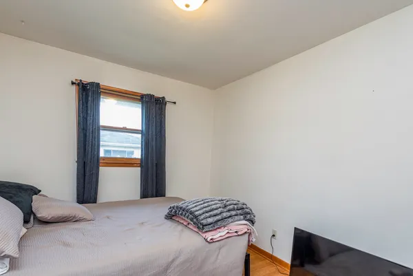 $272,500 | 2203 Gilboa Avenue, Zion, IL 60099