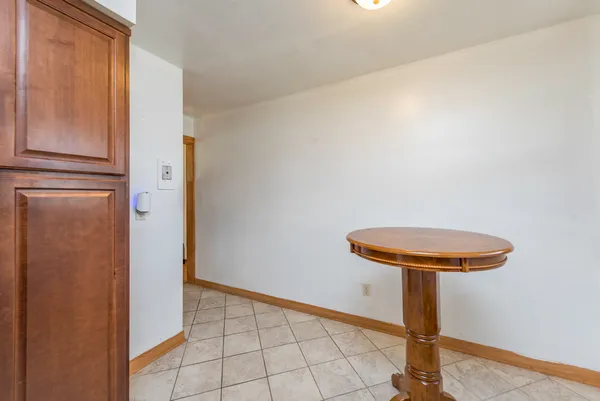 $272,500 | 2203 Gilboa Avenue, Zion, IL 60099