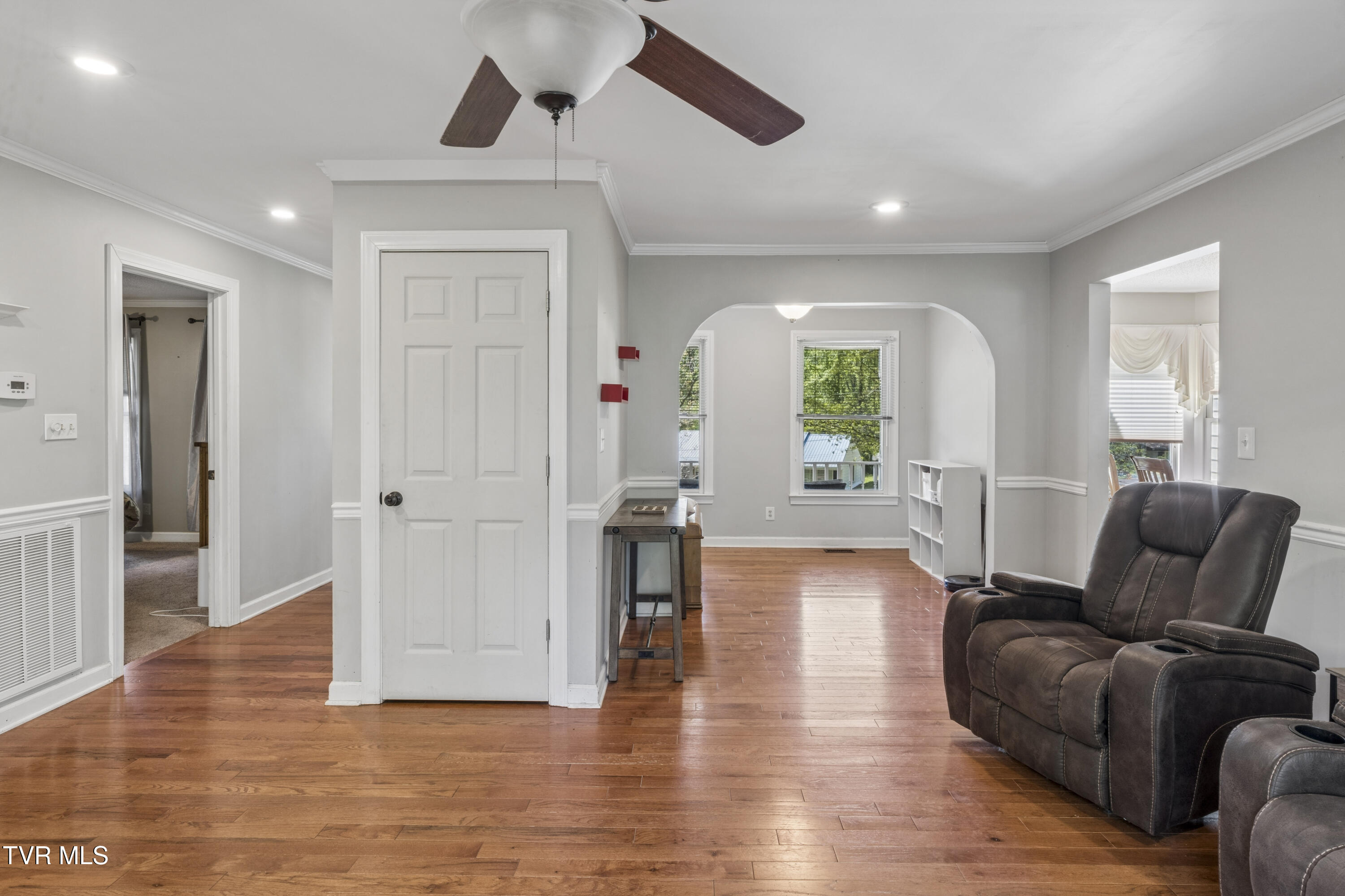 802 Chestnut Avenue Erwin, TN 37650 - Photo 11 of 78 ChestnutAve--8