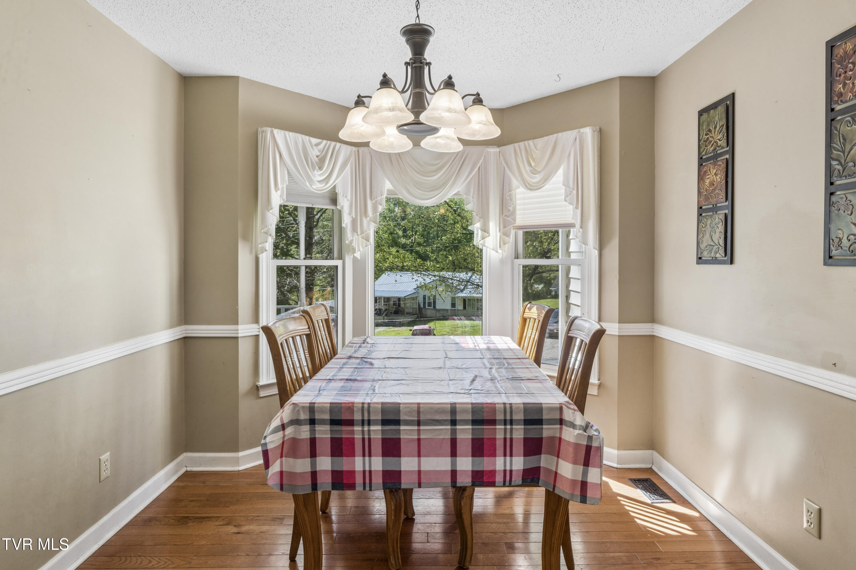 802 Chestnut Avenue Erwin, TN 37650 - Photo 13 of 78 ChestnutAve--10