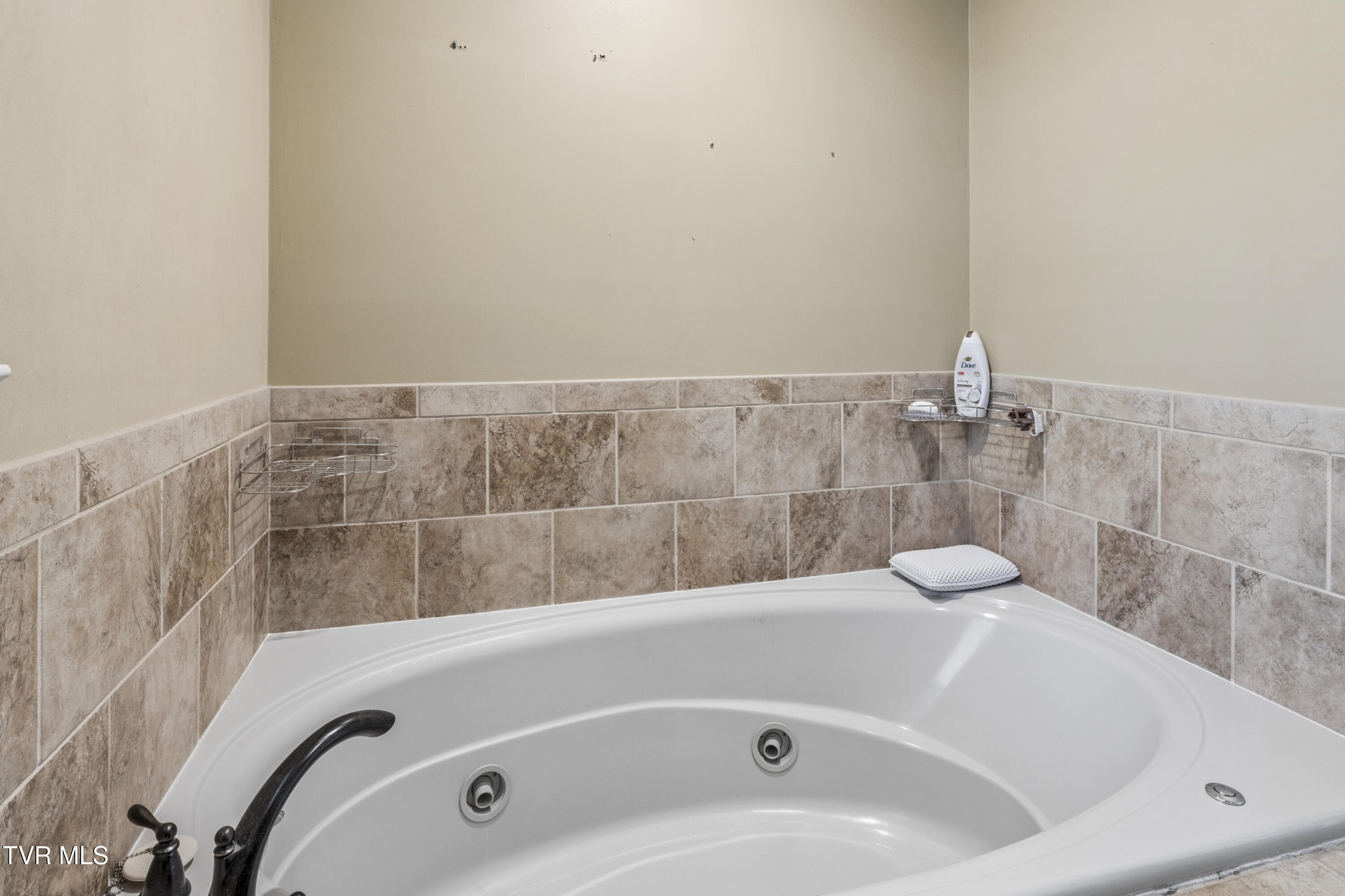 802 Chestnut Avenue Erwin, TN 37650 - Photo 27 of 78 ChestnutAve--24