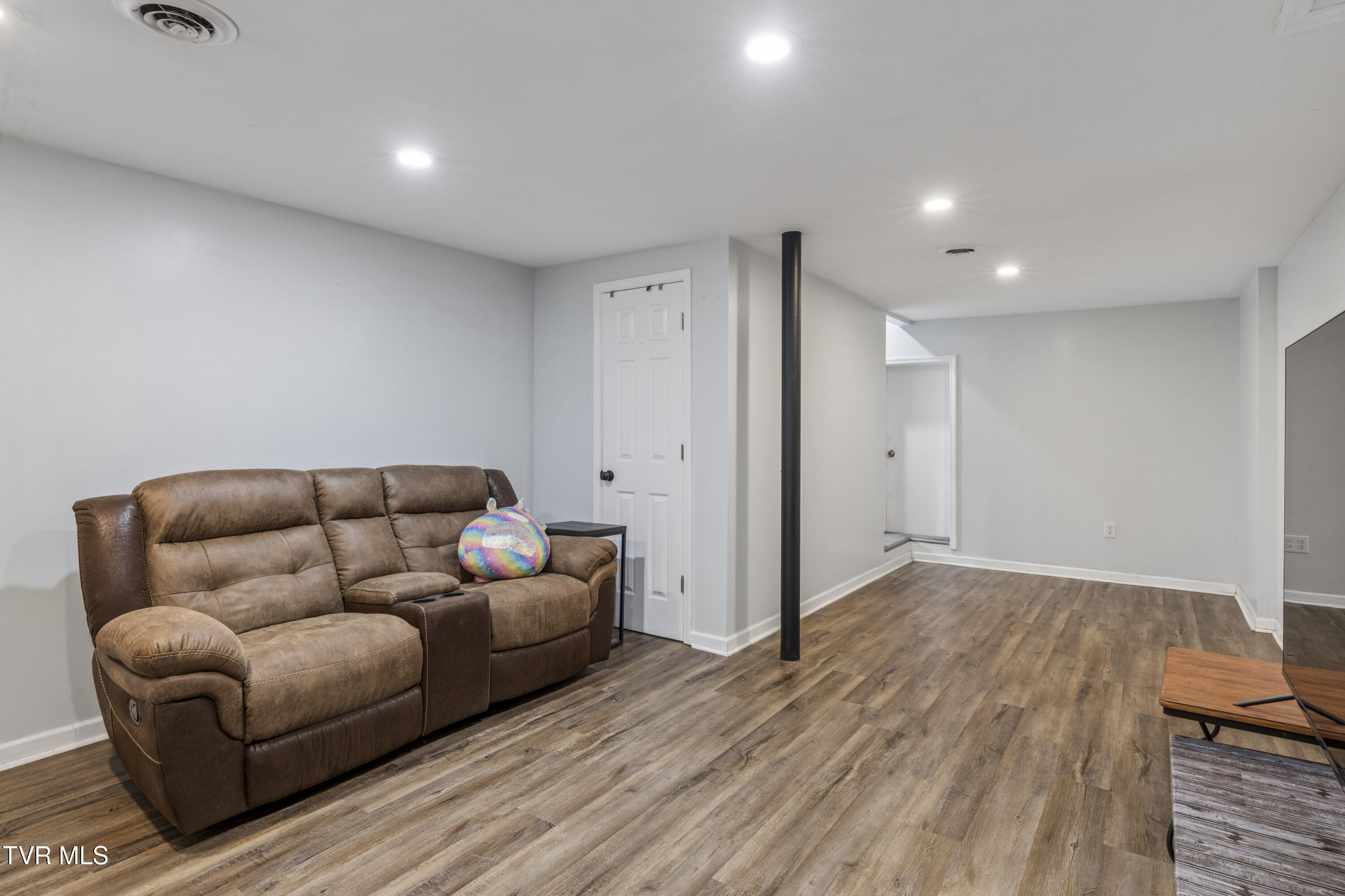 802 Chestnut Avenue Erwin, TN 37650 - Photo 46 of 78 ChestnutAve--43