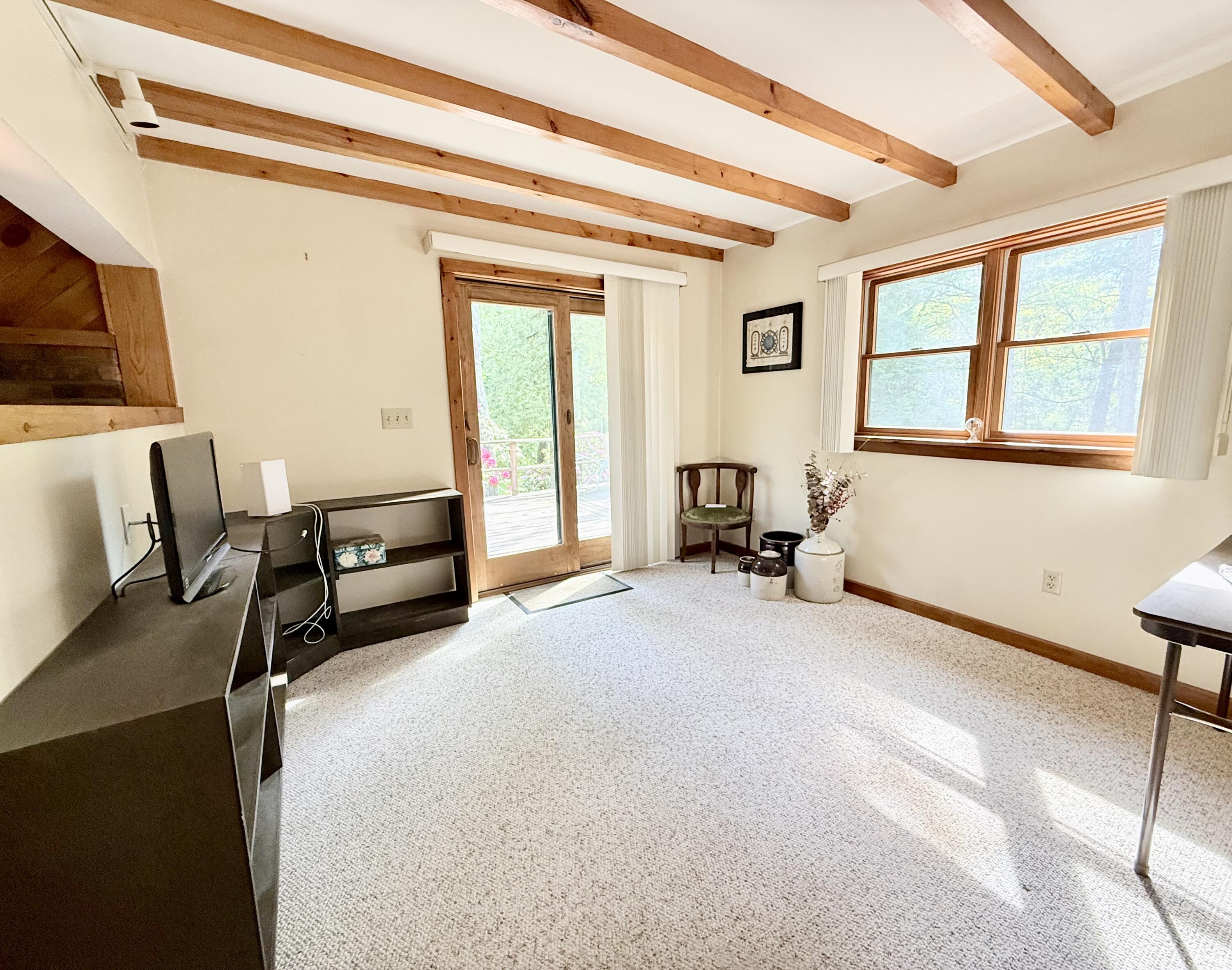 35 Stone Bridge Way Plattsburgh, NY 12901 - Photo 4 of 38