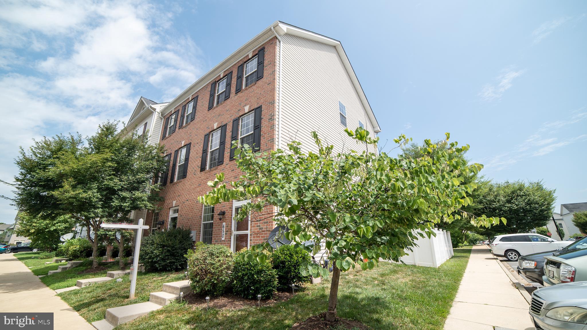 650 Tivoli Road Frederick, MD 21703 - Photo 2 of 24